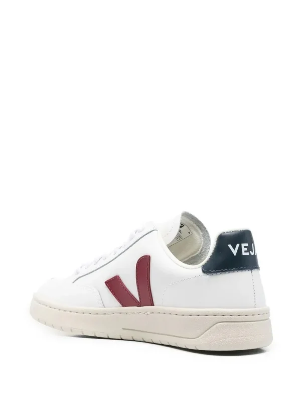 Veja V-12 Extra White Marsala Nautico Herren